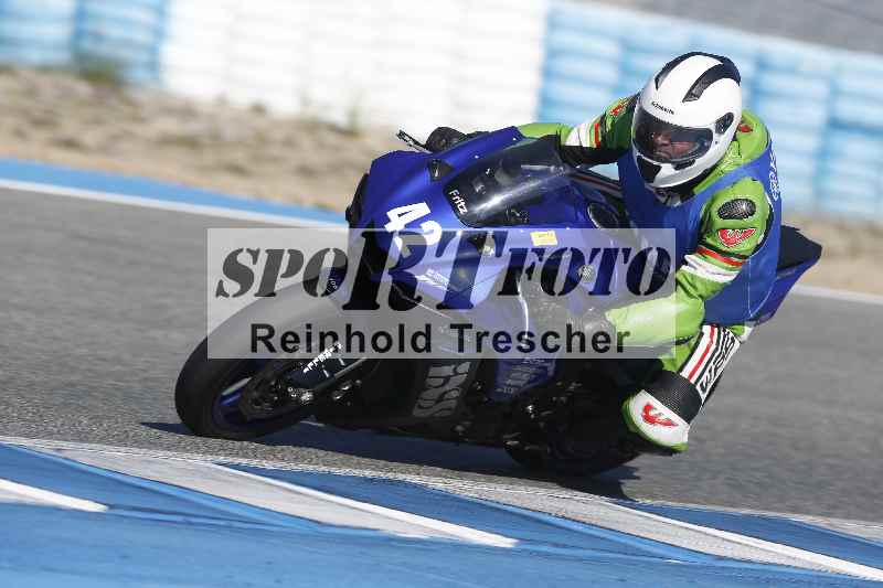 /Archiv-2024/02 29.01.-02.02.2024 Moto Center Thun Jerez/Gruppe gruen-green/42